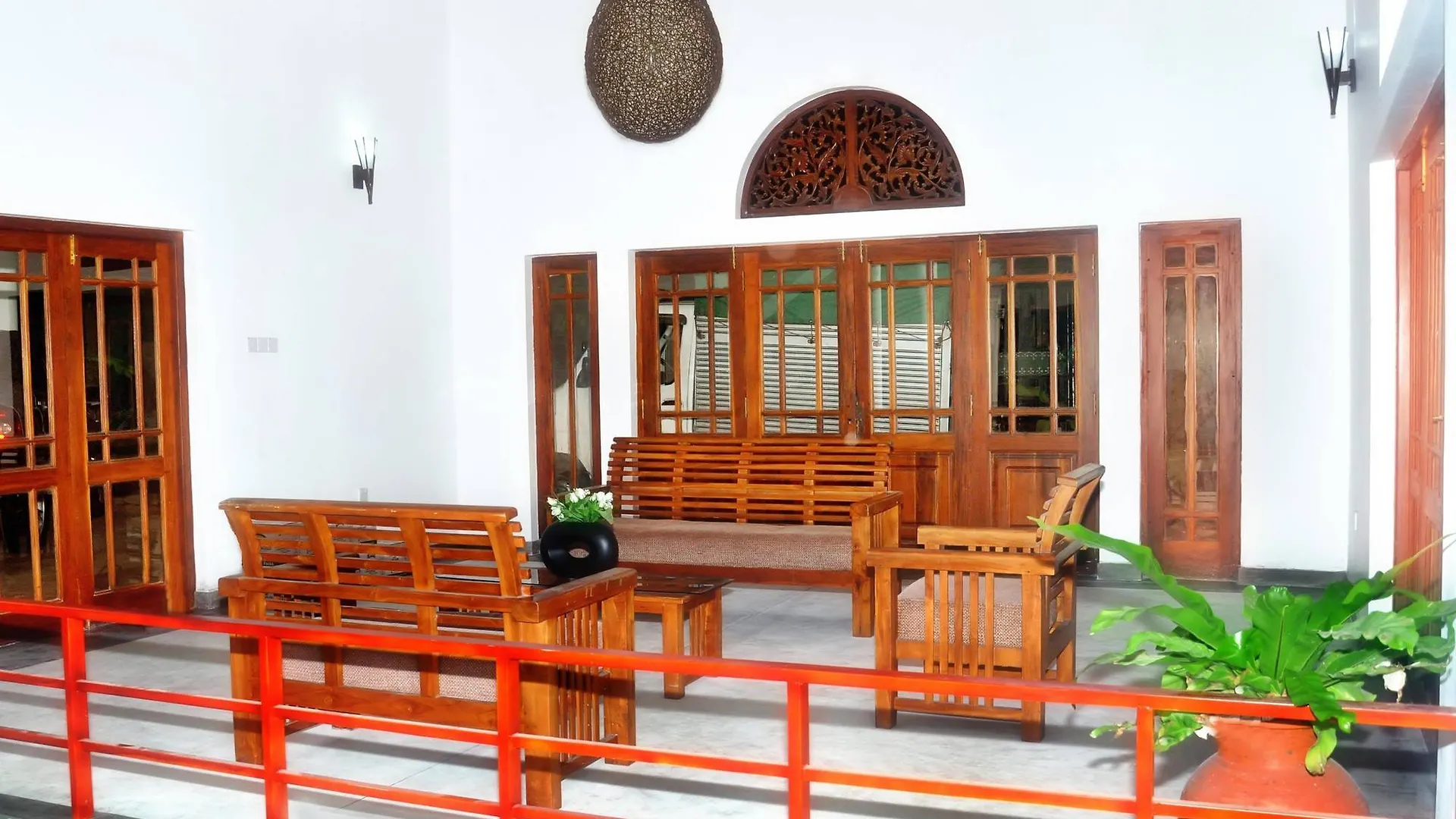 Aaranya Residence Kandy 0*,